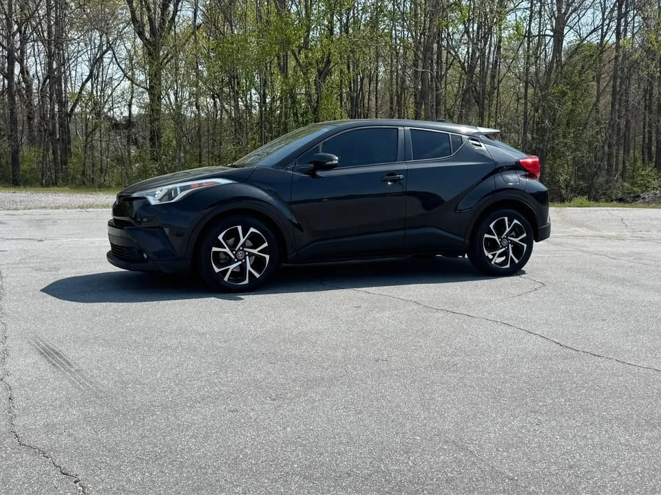 2018 Toyota C-HR - Image 11 of 19