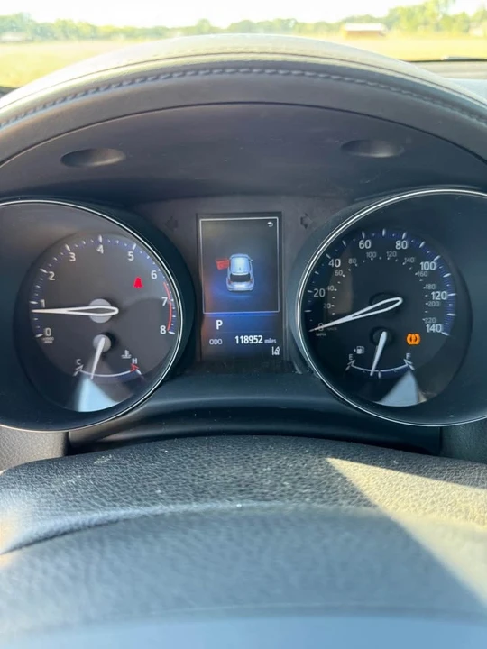 2018 Toyota C-HR - Image 15 of 16