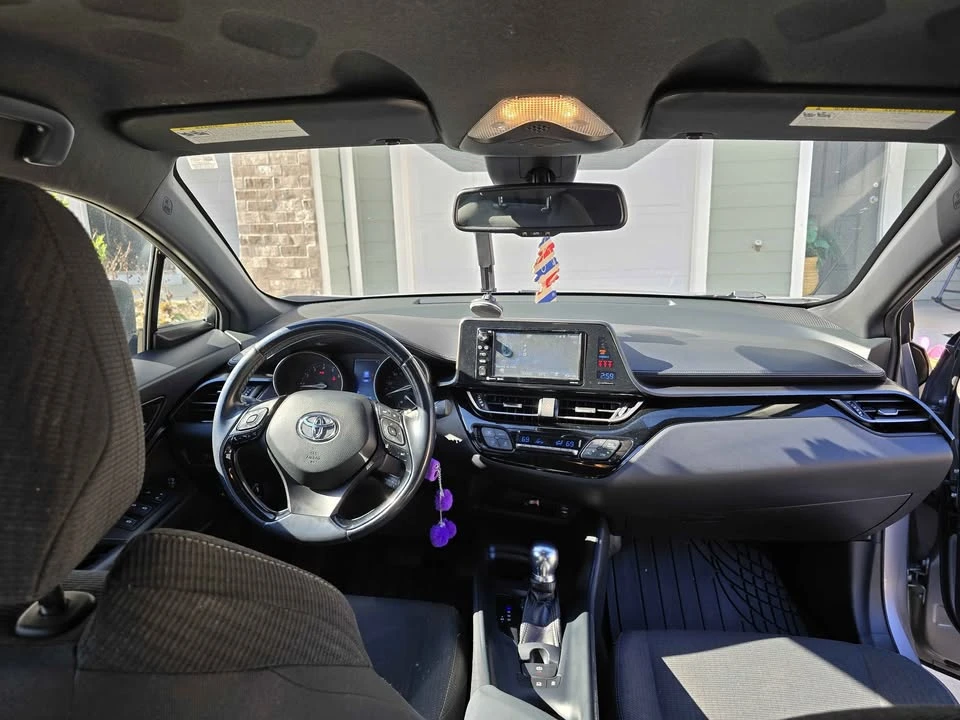 2018 Toyota C-HR - Image 13 of 19