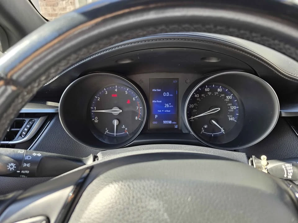 2018 Toyota C-HR - Image 16 of 19