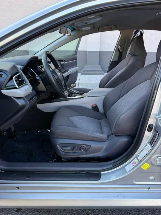 2018 Toyota Camry 8th Gen - Image 7 of 11