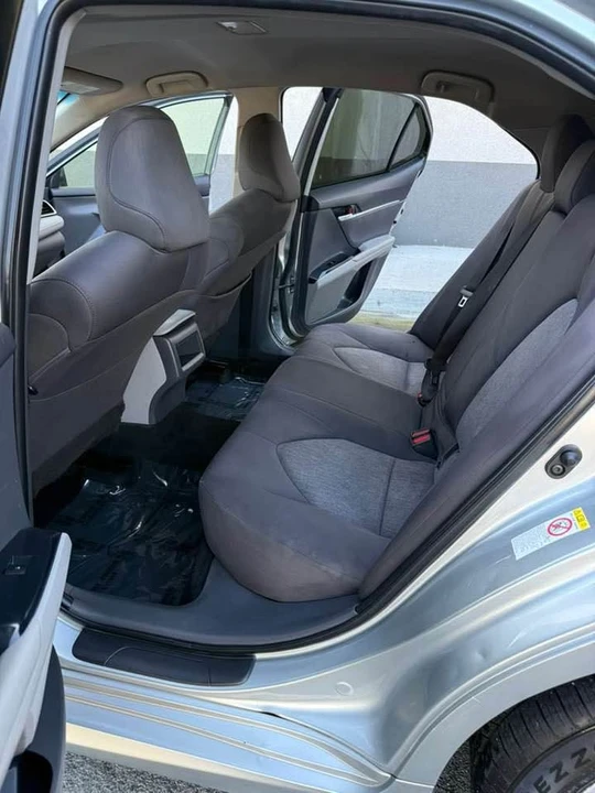2018 Toyota Camry 8th Gen - Image 9 of 11