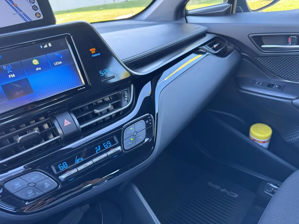 2018 Toyota C-HR - Image 3 of 11