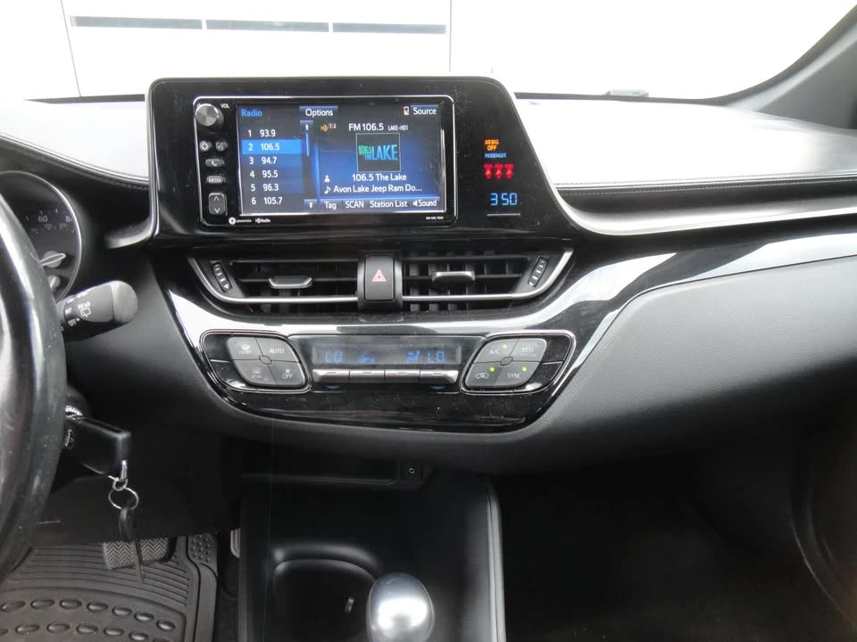 2018 Toyota C-HR - Image 11 of 20