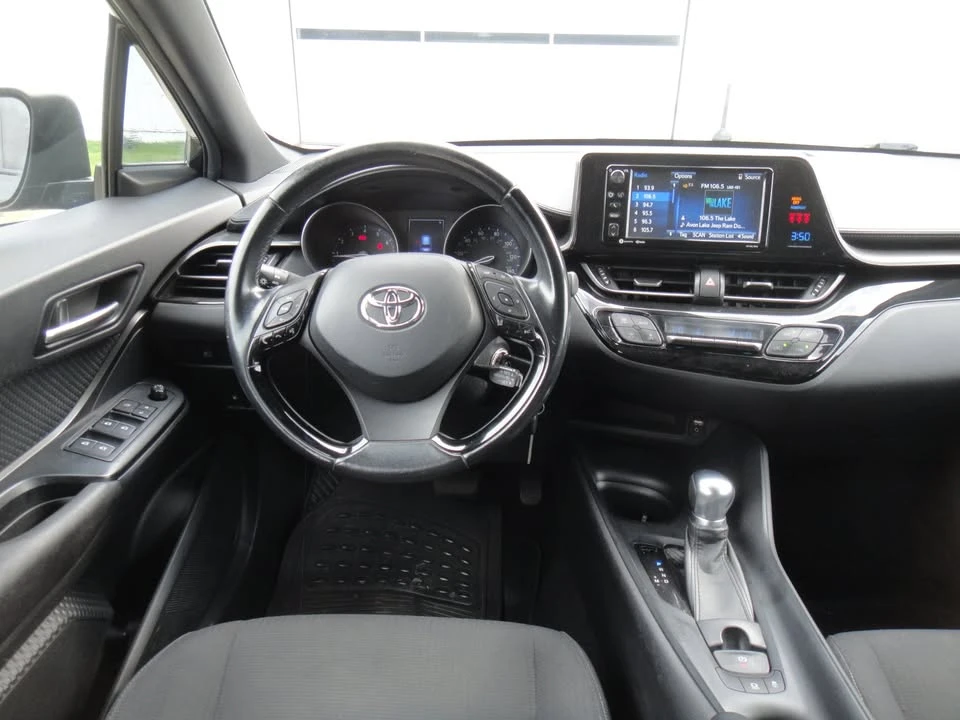 2018 Toyota C-HR - Image 10 of 20