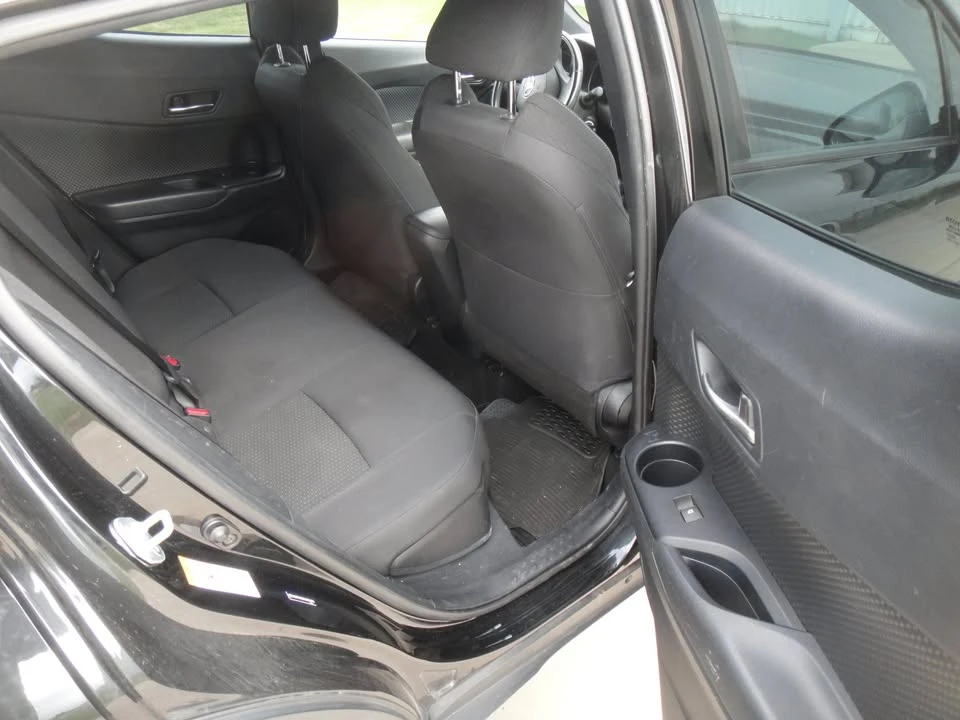 2018 Toyota C-HR - Image 15 of 20