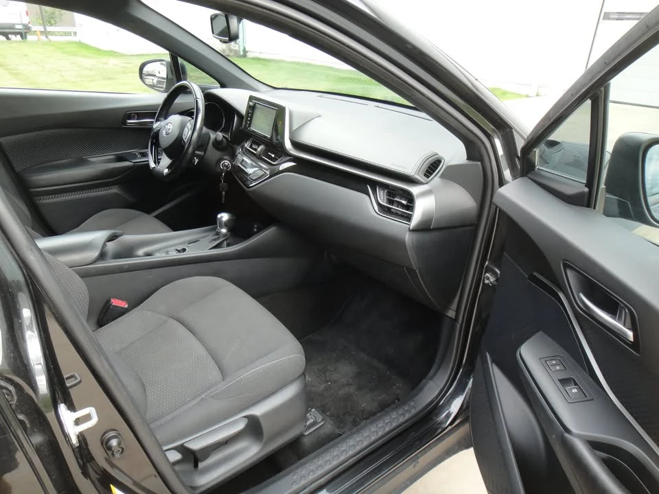 2018 Toyota C-HR - Image 9 of 20