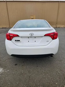 2018 Toyota Corolla 11th Gen - Image 3 of 15