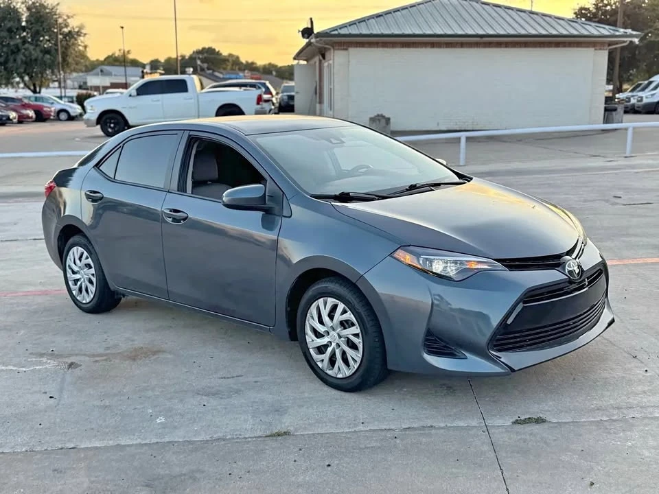 2018 Toyota Corolla 11th Gen - Image 1 of 12