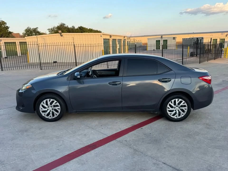 2018 Toyota Corolla 11th Gen - Image 8 of 12