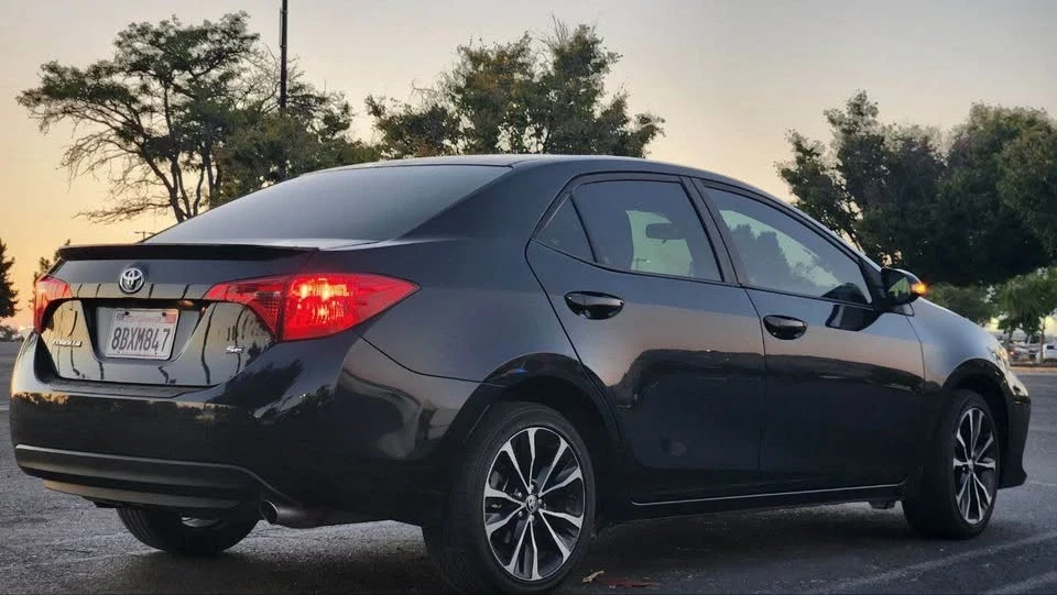 2018 Toyota Corolla 11th Gen - Image 9 of 10