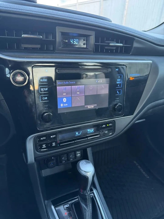 2018 Toyota Corolla 11th Gen - Image 8 of 11