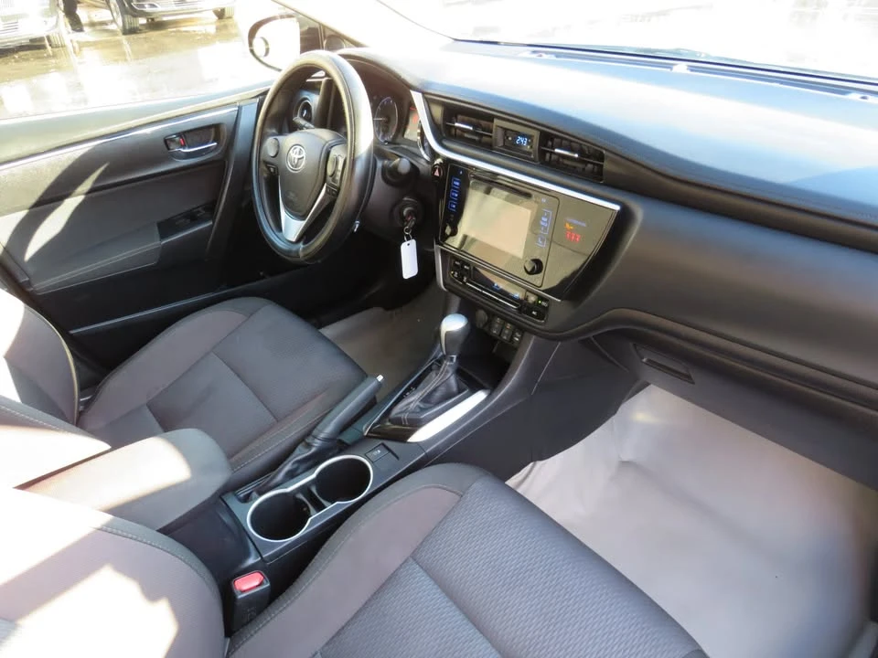 2018 Toyota Corolla 11th Gen - Image 12 of 13