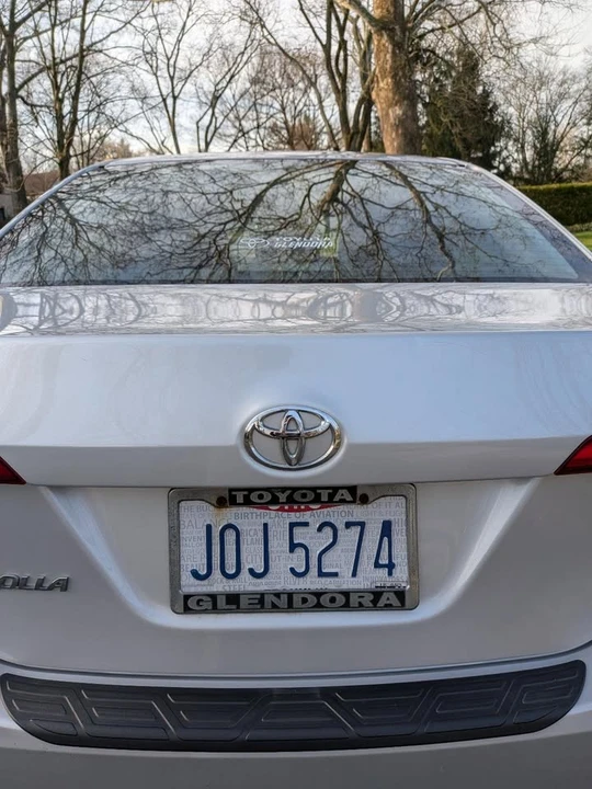 2018 Toyota Corolla 11th Gen - Image 6 of 13