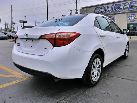 2018 Toyota Corolla 11th Gen - Image 4 of 12