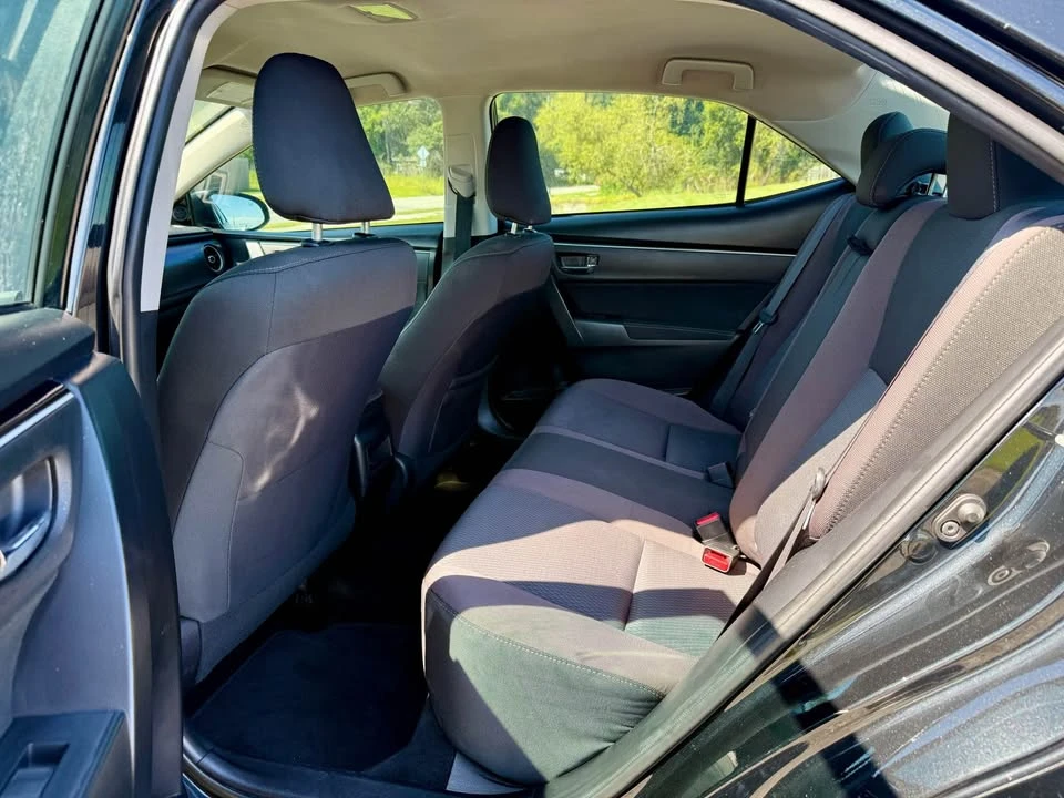 2018 Toyota Corolla 11th Gen - Image 10 of 12