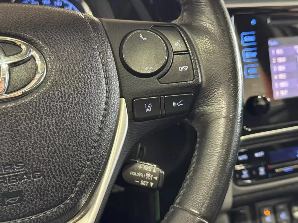 2018 Toyota Corolla 11th Gen - Image 16 of 19