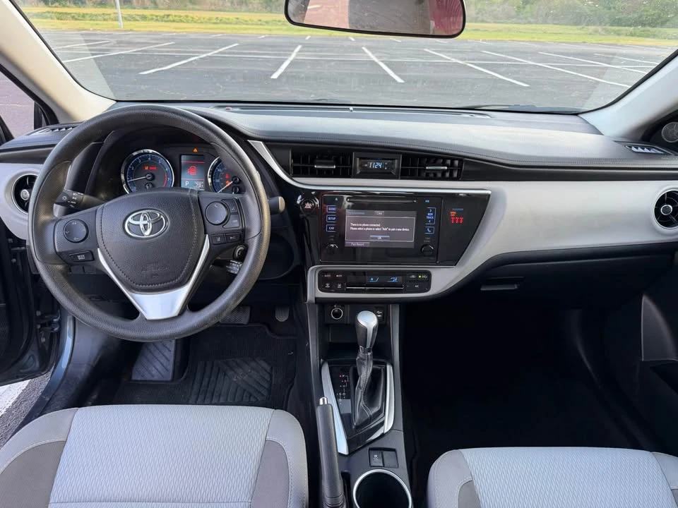 2018 Toyota Corolla 11th Gen - Image 13 of 16