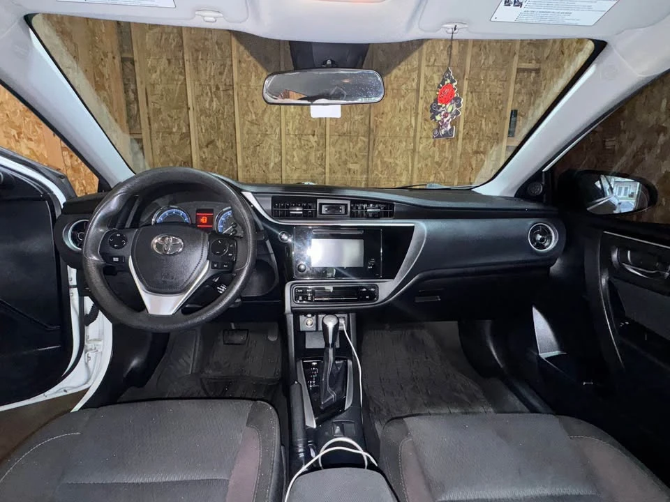 2018 Toyota Corolla 11th Gen - Image 8 of 11