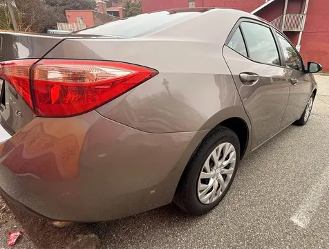 2018 Toyota Corolla 11th Gen - Image 4 of 8