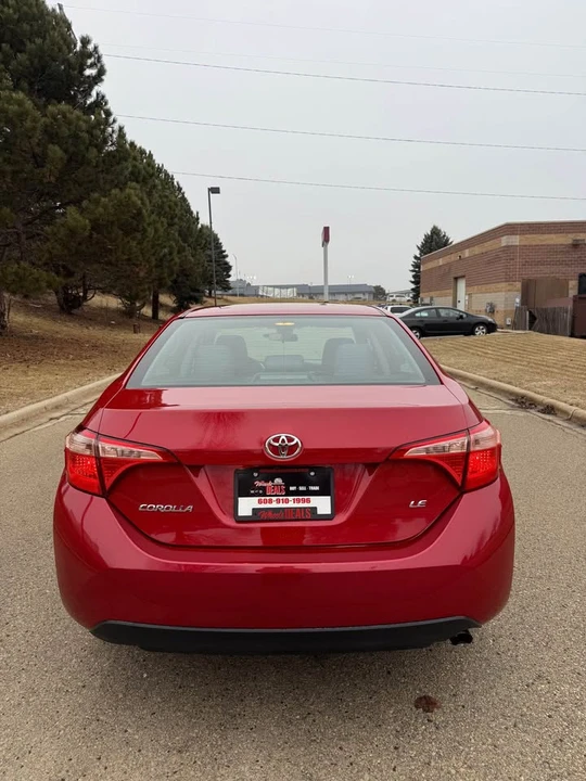 2018 Toyota Corolla 11th Gen - Image 5 of 17