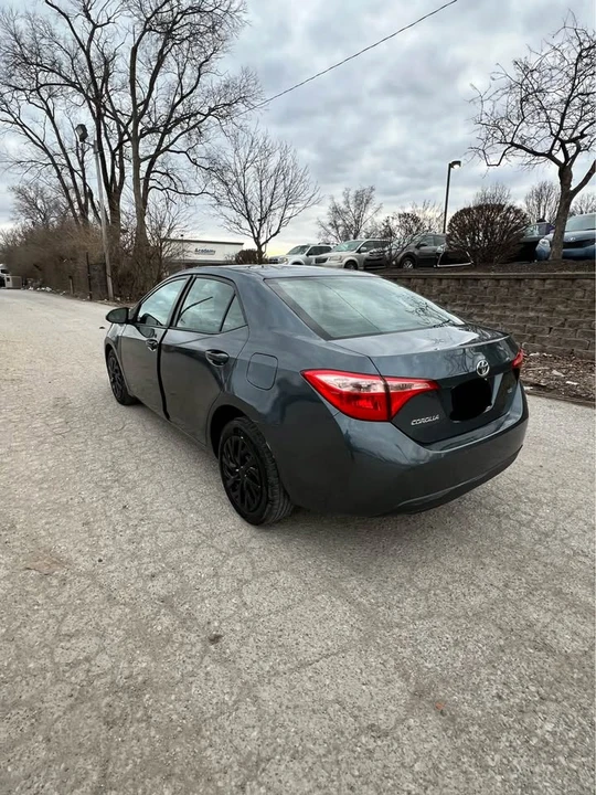2018 Toyota Corolla 11th Gen - Image 3 of 13