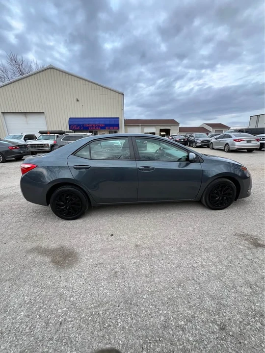 2018 Toyota Corolla 11th Gen - Image 6 of 13