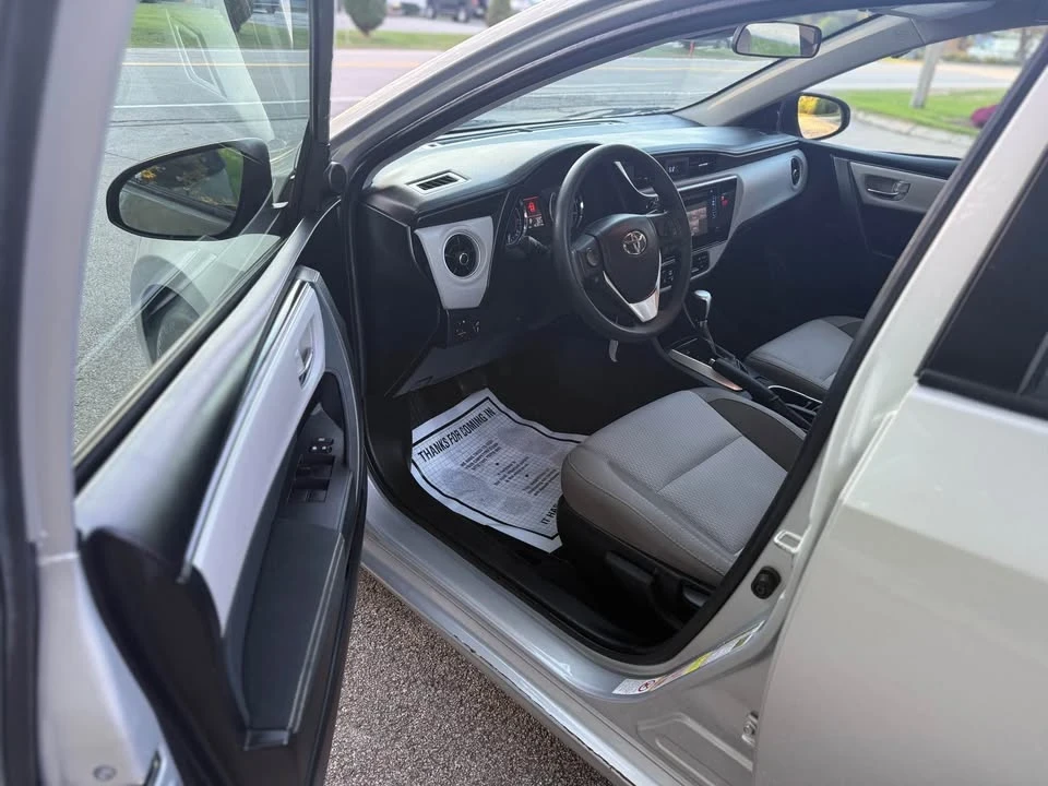 2018 Toyota Corolla 11th Gen - Image 6 of 14