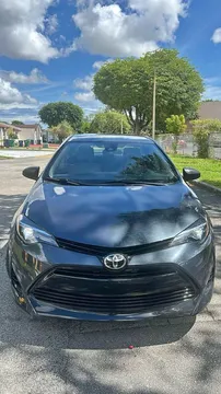 2018 Toyota Corolla LE Sedan