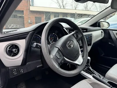 2018 Toyota Corolla 11th Gen - Image 3 of 3