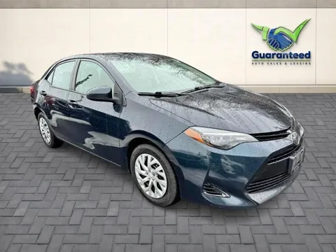 2018 Toyota Corolla LE Sedan