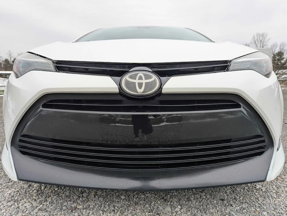 2018 Toyota Corolla 11th Gen - Image 12 of 20