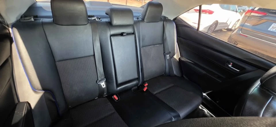 2018 Toyota Corolla 11th Gen - Image 13 of 16