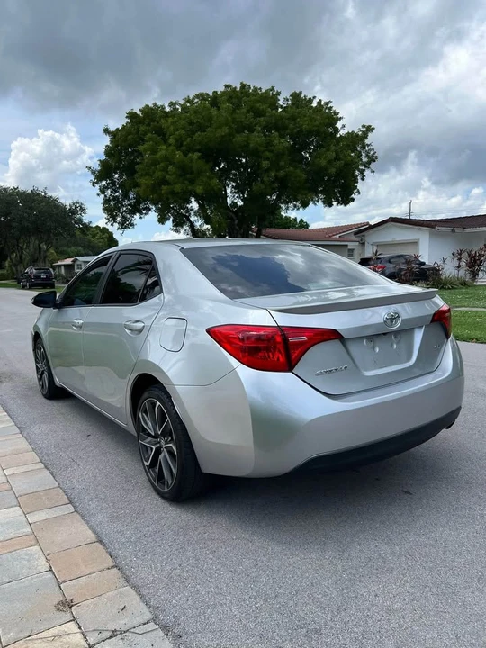 2018 Toyota Corolla 11th Gen - Image 3 of 20