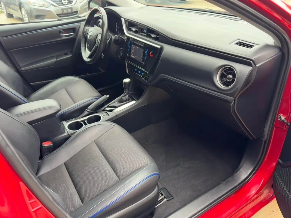 2018 Toyota Corolla 11th Gen - Image 11 of 15
