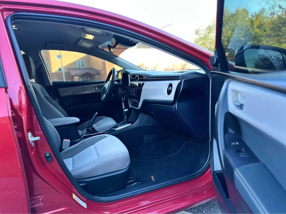 2018 Toyota Corolla 11th Gen - Image 9 of 20