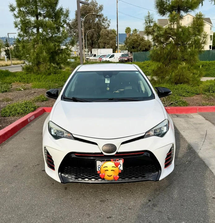 2018 Toyota Corolla 11th Gen - Image 2 of 8