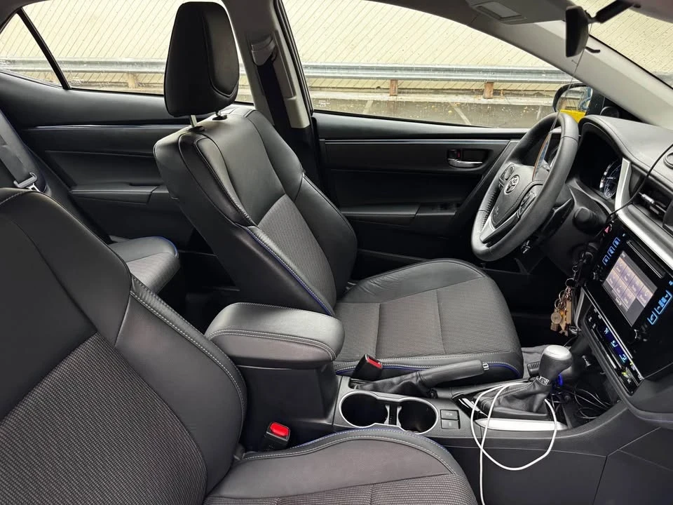 2018 Toyota Corolla 11th Gen - Image 8 of 20