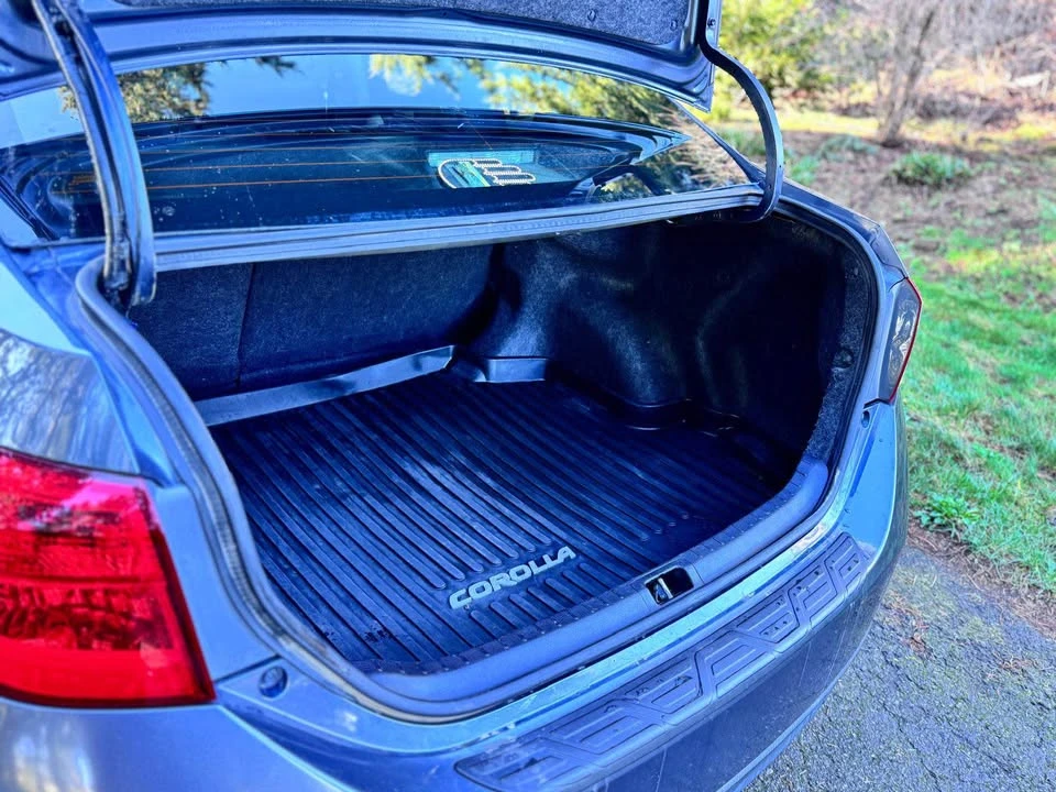 2018 Toyota Corolla 11th Gen - Image 15 of 16