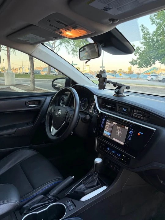 2018 Toyota Corolla 11th Gen - Image 8 of 14