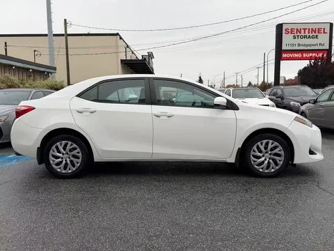 2018 Toyota Corolla 11th Gen - Image 4 of 18