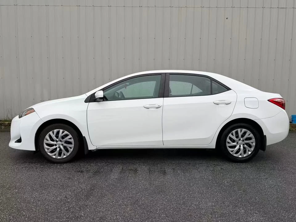 2018 Toyota Corolla 11th Gen - Image 8 of 18