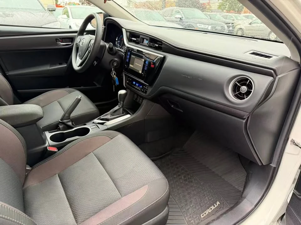 2018 Toyota Corolla 11th Gen - Image 17 of 18