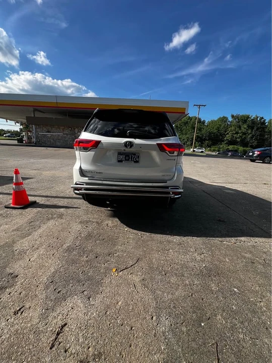 2018 Toyota Highlander - Image 13 of 14