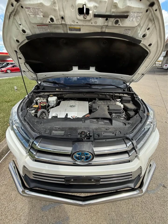 2018 Toyota Highlander - Image 4 of 14