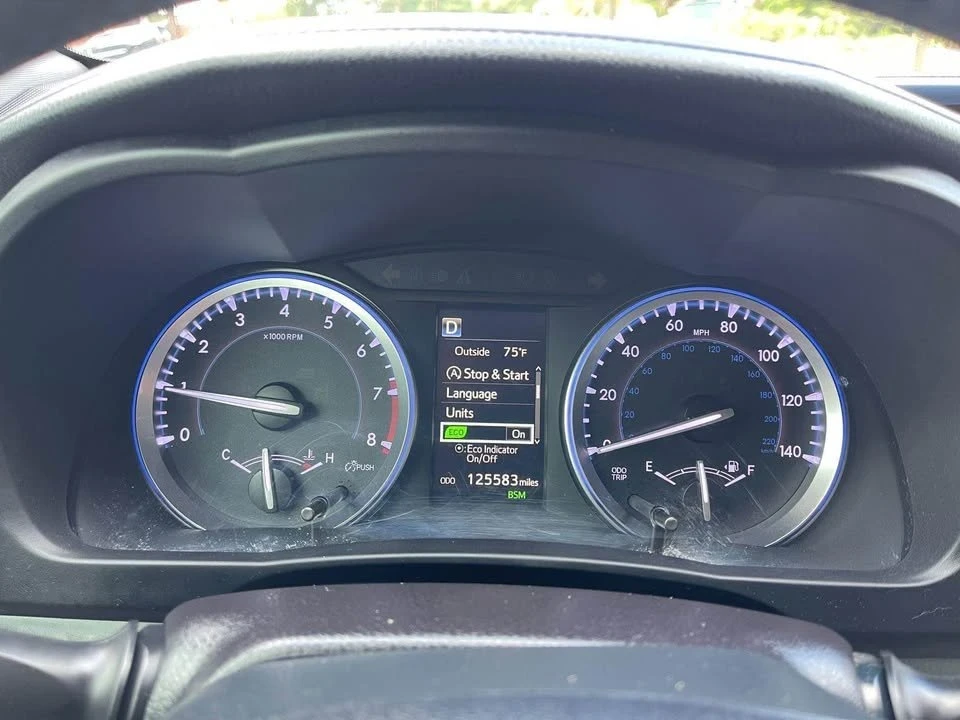 2018 Toyota Highlander - Image 19 of 19