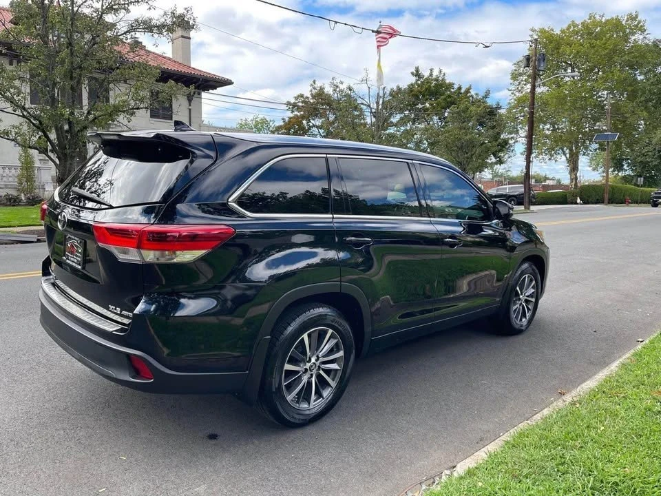 2018 Toyota Highlander - Image 6 of 19