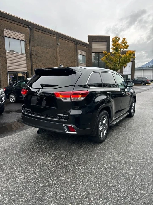 2018 Toyota Highlander - Image 6 of 18