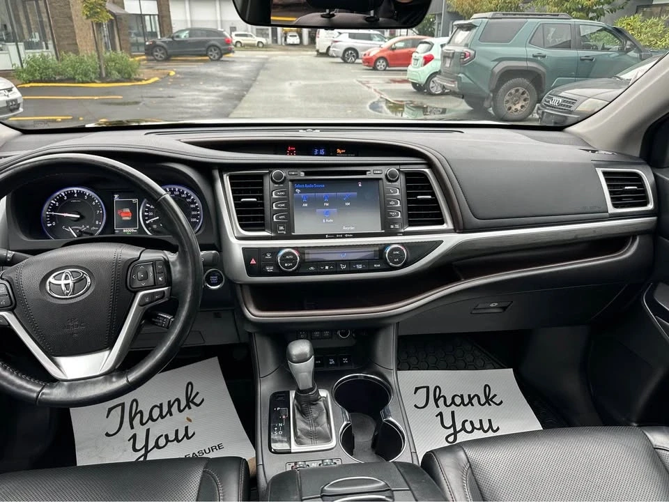 2018 Toyota Highlander - Image 15 of 18
