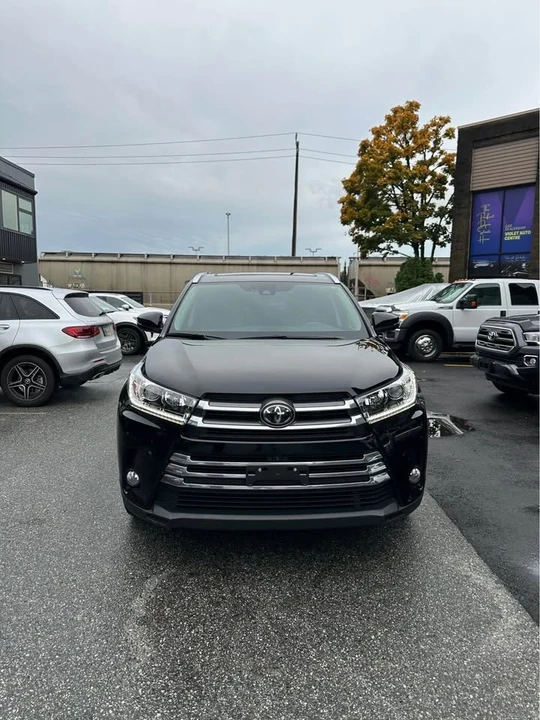 2018 Toyota Highlander - Image 3 of 18
